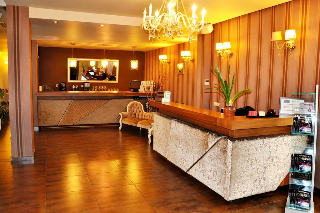 Hotel Rainer บราชอฟ ภายนอก รูปภาพ