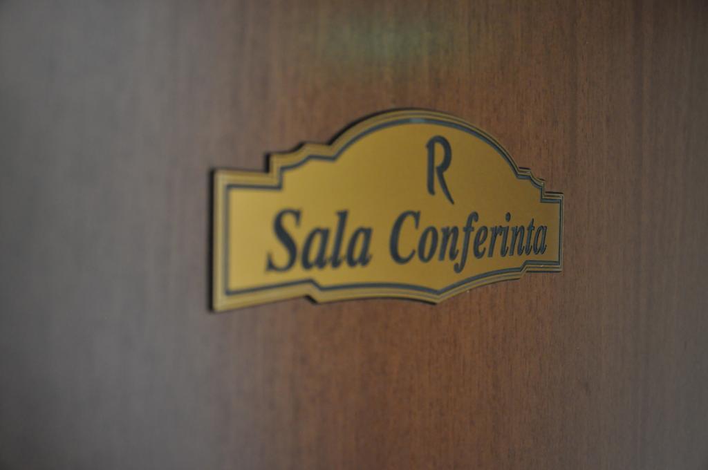 Hotel Rainer บราชอฟ ภายนอก รูปภาพ